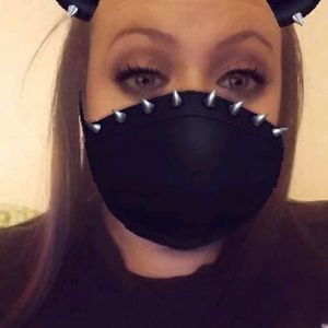 Meet your Posher, Janelle